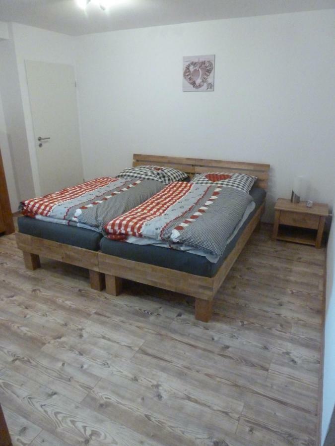 Ferienwohnung Eisele Heike Günzburg Exteriör bild